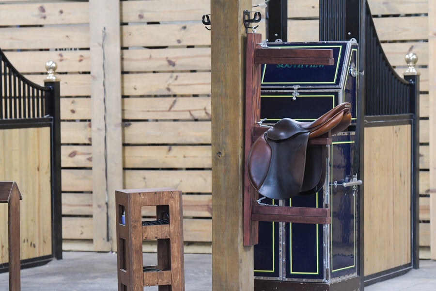 portable hanging saddle rack