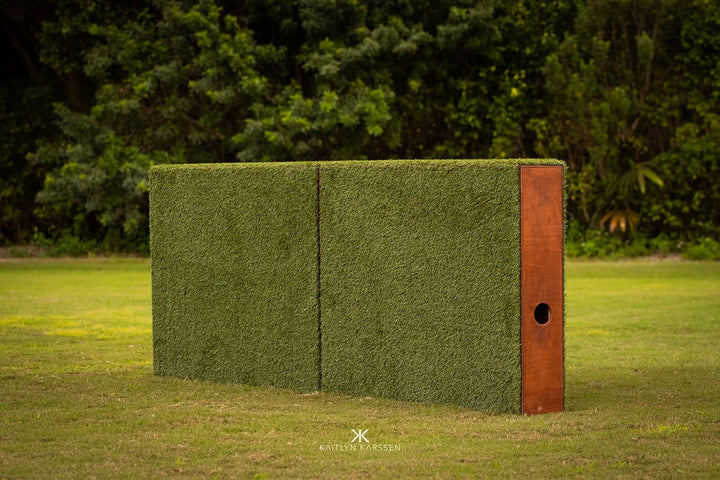 1.10m Jumper turf wall from Dalman Jump Co.